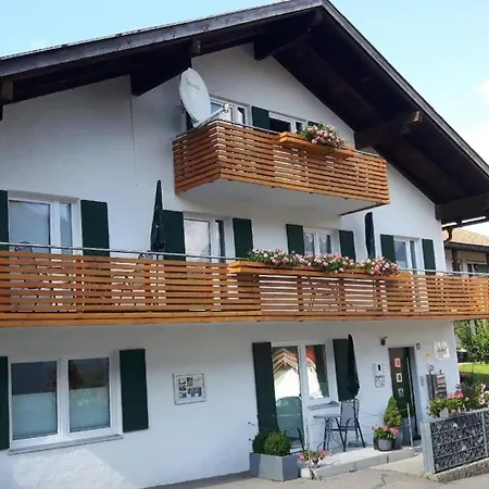Loftaehnliche Mit Bergbahntickets Berg (Fischen)